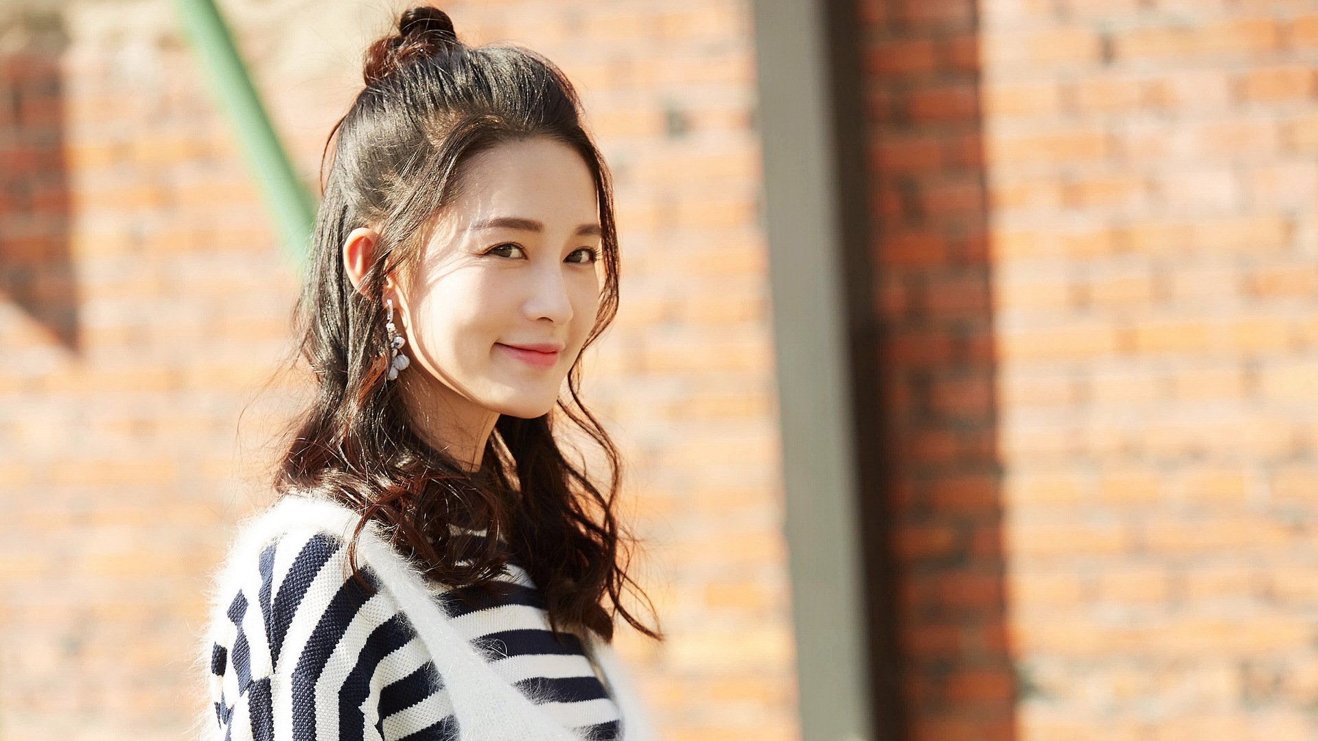 九游下载安装-中国足球是否面临人才外流双向冲击，目前中国足球人才短缺