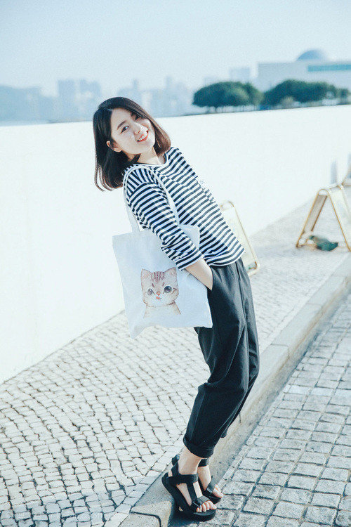 九游9游-勇士险胜掘金，关键一役中库里罚球绝杀，勇士库里经典比赛视频全程